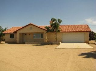 7587 Muscatel St, Phelan, CA 92371
