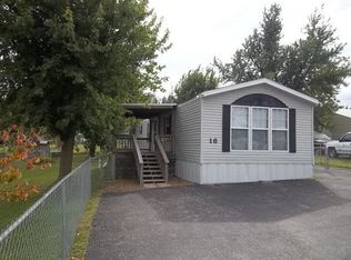18 Maple Dr, Madisonville, KY 42431