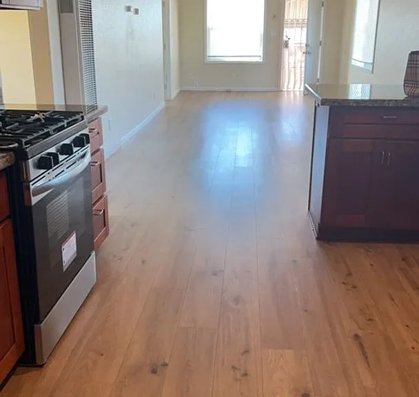 1820 Carolina St — Photo 4