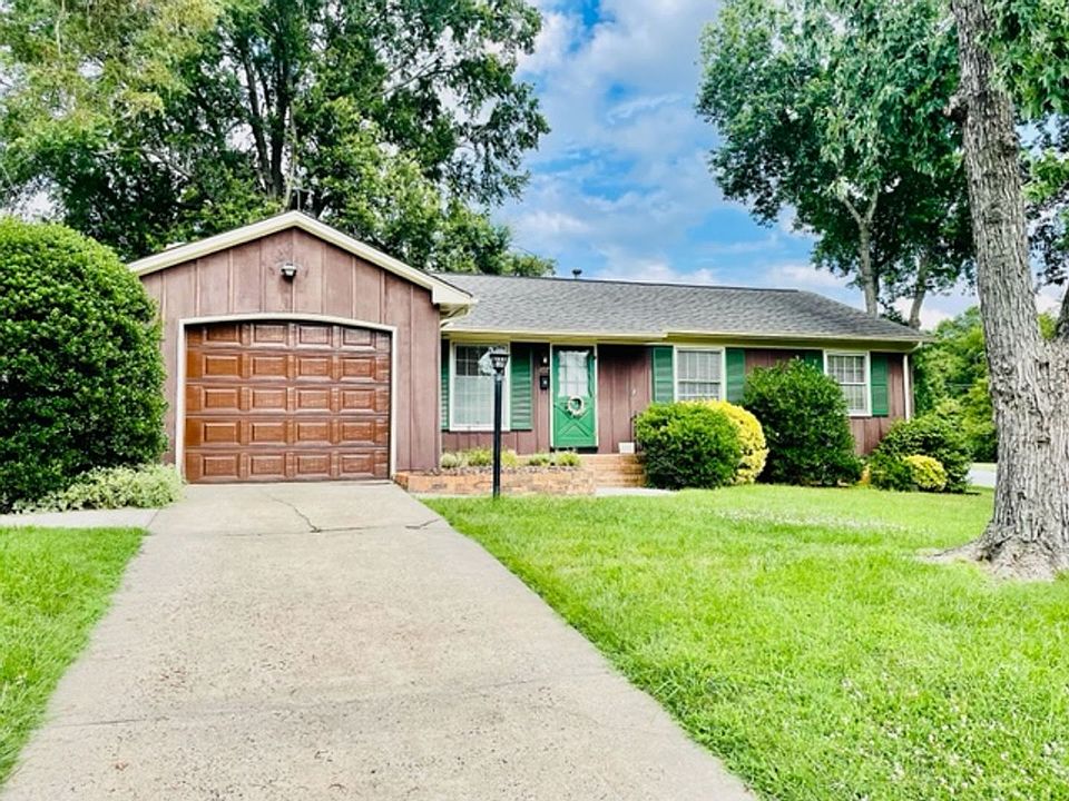 1st image of 4017 Wexford Dr