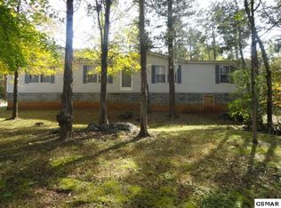 546 Catlett Dr, Kodak, TN 37764