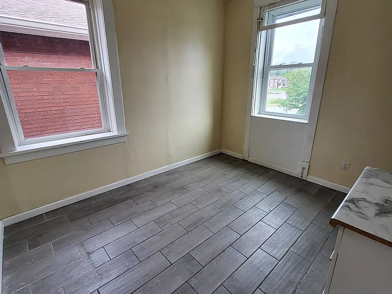 4906 Nottingham Ave — Photo 9