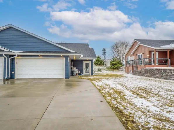 2201 2nd Ave, Bloomer, WI 54724