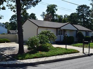 2013 Whitcomb Rd, Forked River, NJ 08731