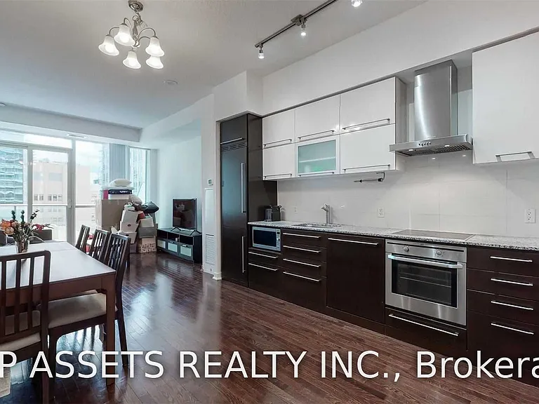 770 Bay St #1202 — Photo 4