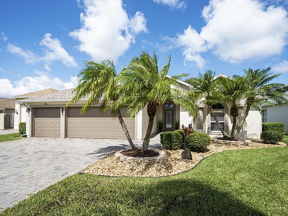 2nd image of 2047 Auburn Lakes Dr