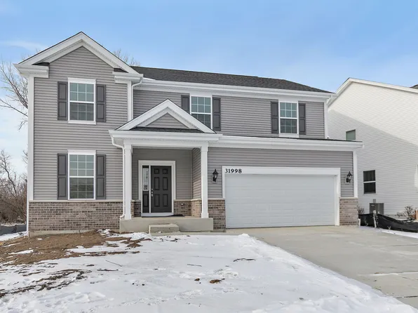 31998 Savannah Dr, Lakemoor, IL 60051