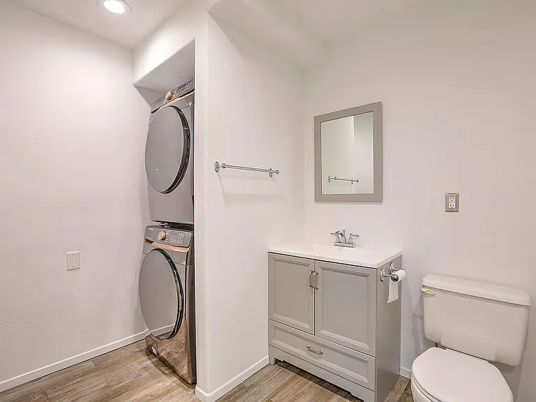 1010 Forrester St NW — Photo 34