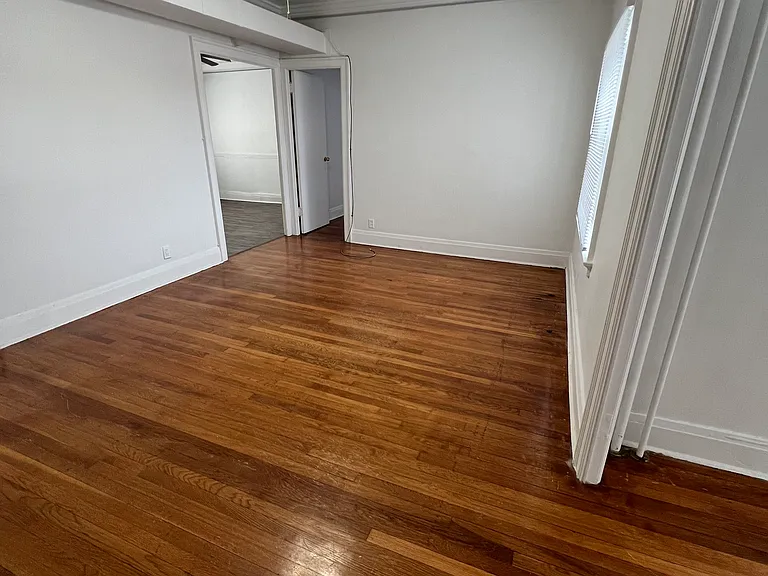 101 S 49th Ave #12 — Photo 2