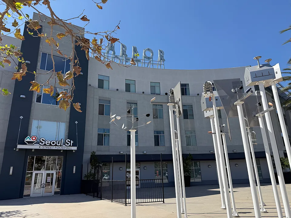 435 W Center Street Promenade #202