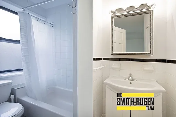 Rented by Zumper Inc | media 44