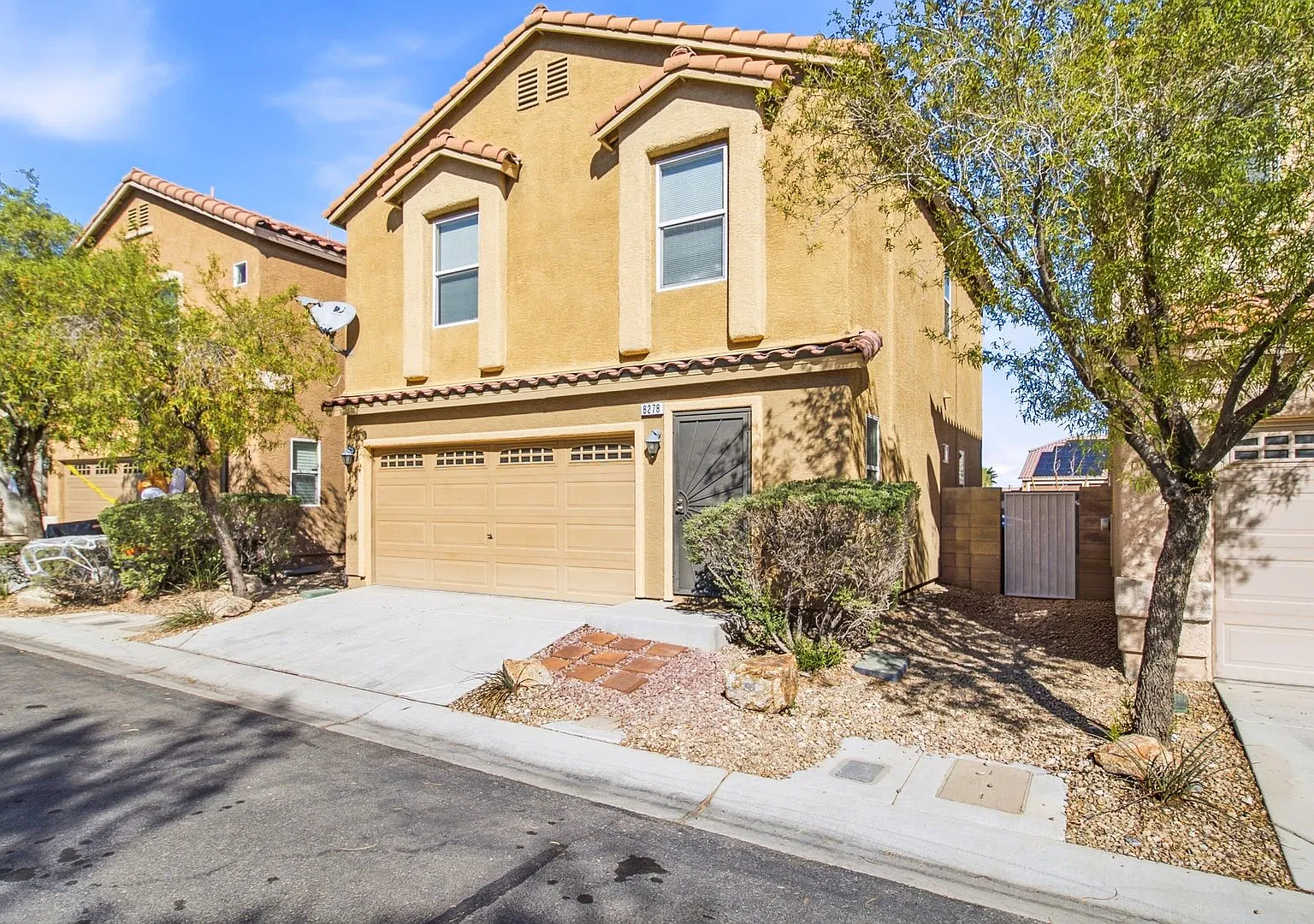 Charming 2 Story Home! — Photo 2