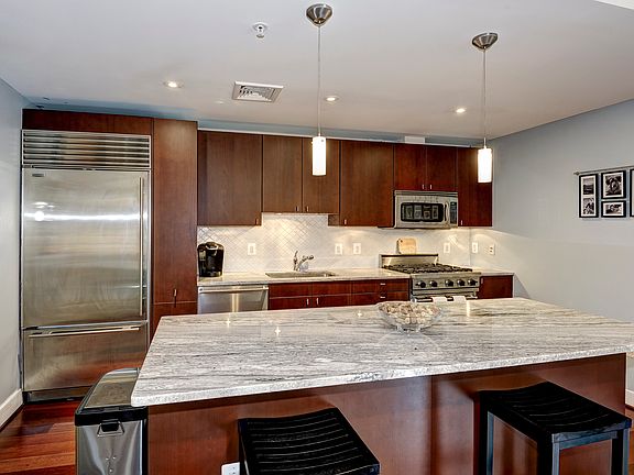 Gourmet Kitchen