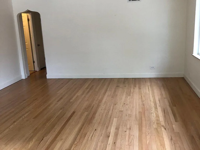 840 N Krameria St — Photo 31