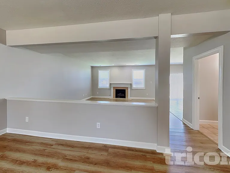5426 Basin Park Dr — Photo 2