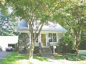 2nd image of 143 Pleasant Ave