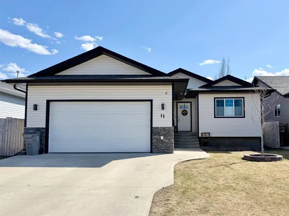 11 N Abraham Dr, Whitecourt, AB T7S 0E3