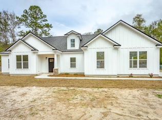 90 Richardson Rd, Crawfordville, FL 32327