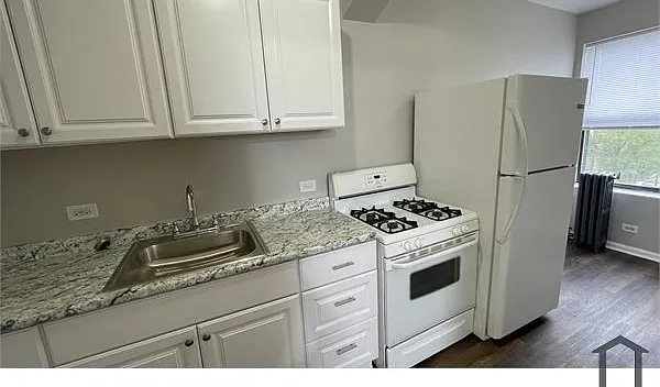 7 S Mayfield Ave #300