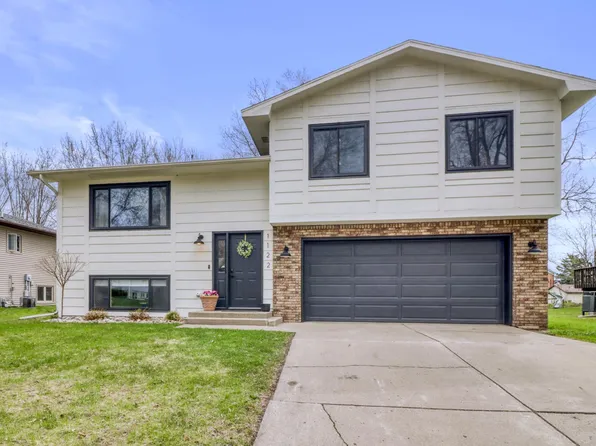 1122 N Concord St, Fergus Falls, MN 56537