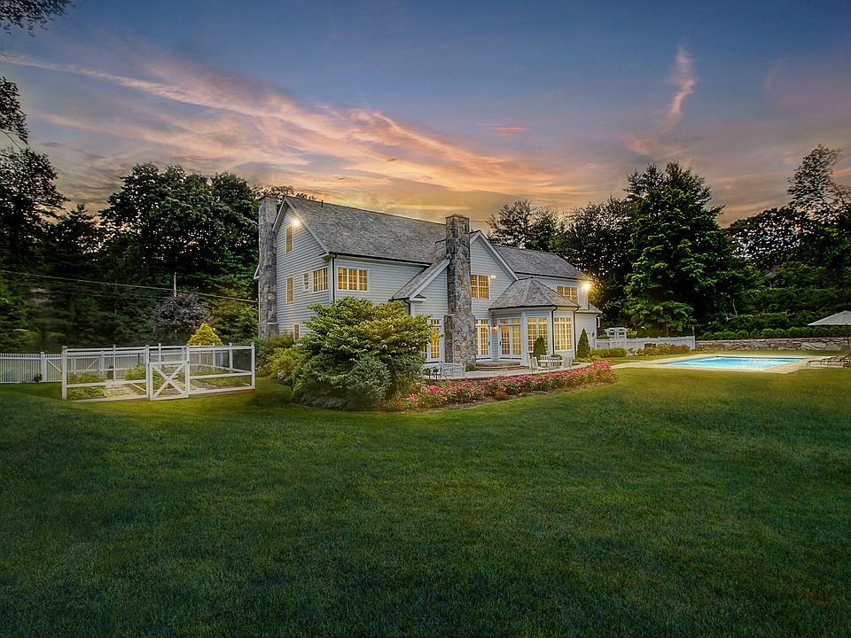 2nd image of 15 Rices Ln