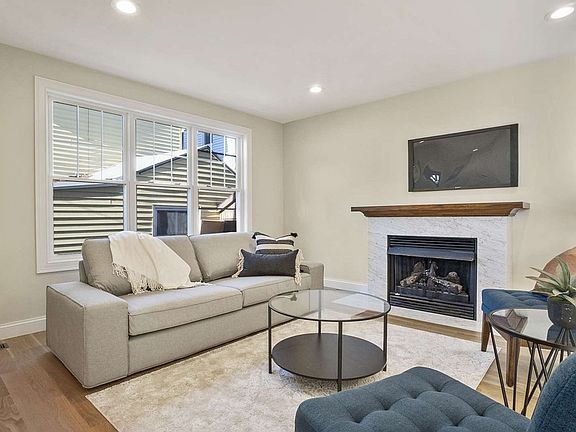 5th image of 61R Prescott St #1