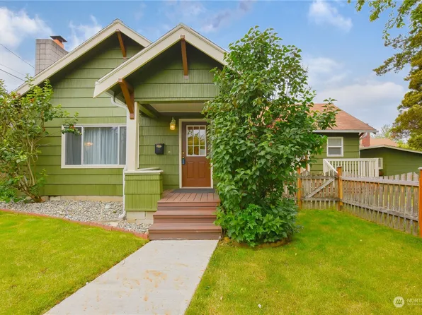 1432 Oakes Avenue, Everett, WA 98201