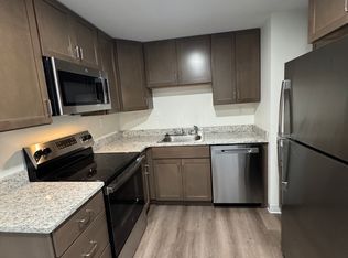 1743 Washington St #8, Braintree, MA 02184