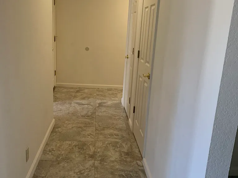 Lakewest Dr — Photo 10