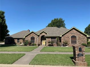 1201 Sycamore St, Weatherford, OK 73096