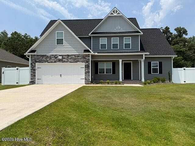 1st image of 319 Cotton Hill Pl