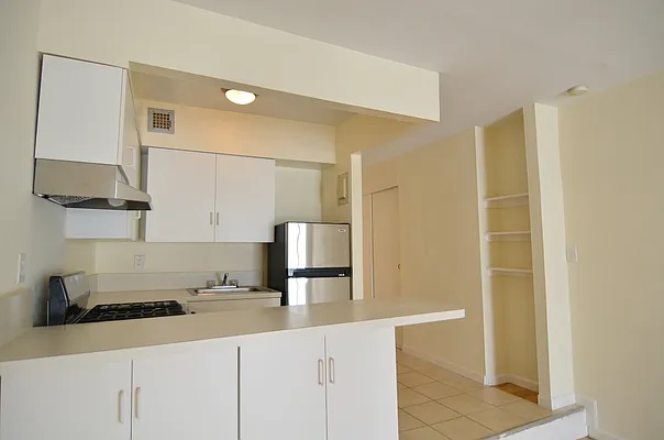 Rented by MNS | media 7