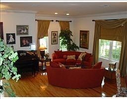 1st image of 1305 SE 11th Ct