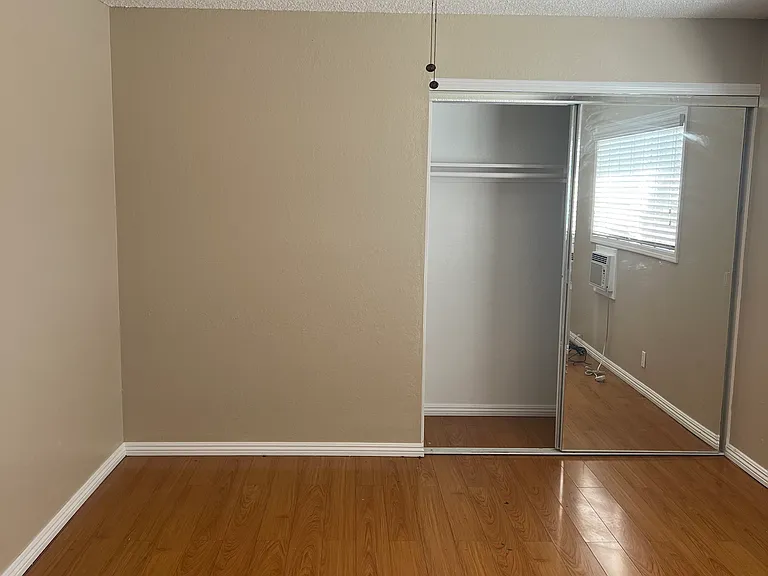 6962 Belgrave Ave — Photo 6