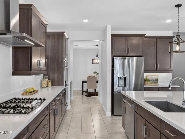 9634 E RAINBOW Avenue, Mesa, AZ 85212