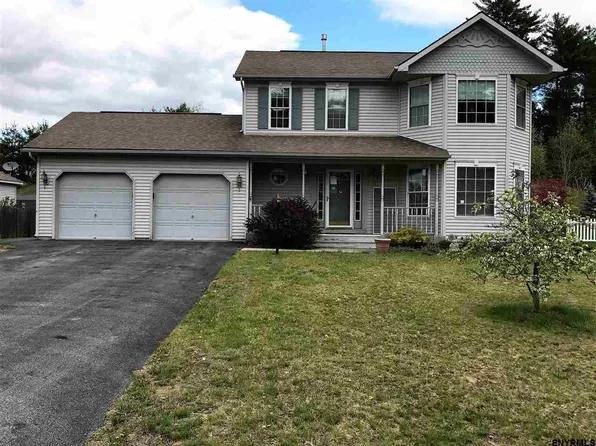 46 Whitney Rd, Saratoga Springs, NY 12866