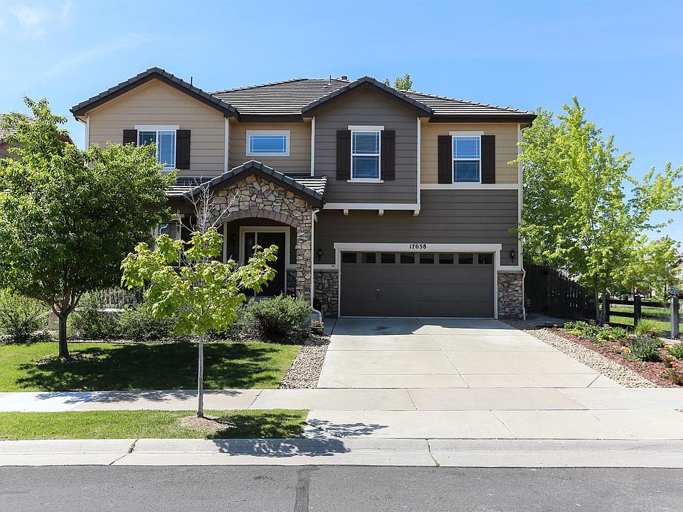 1st image of 17058 Moorside Dr