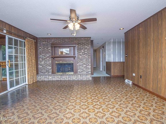 5th image of 9404 Maynardville Pike