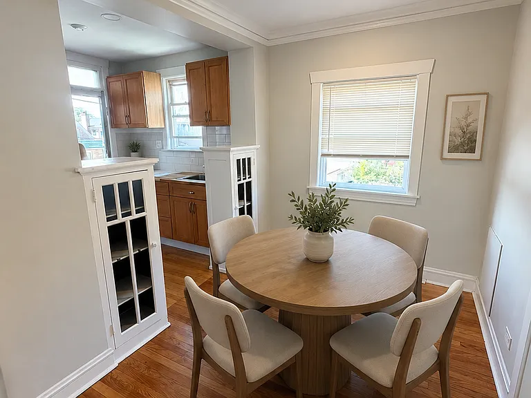3050 N Lockwood Ave — Photo 6