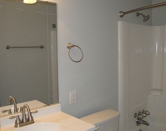 5th image of 210 Stancil Dr #B