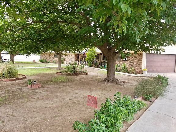 2nd image of 4553 N Redland Ave