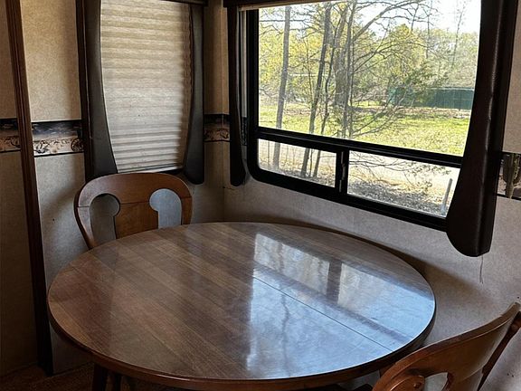 5th image of 6804 Whitehurst Dr