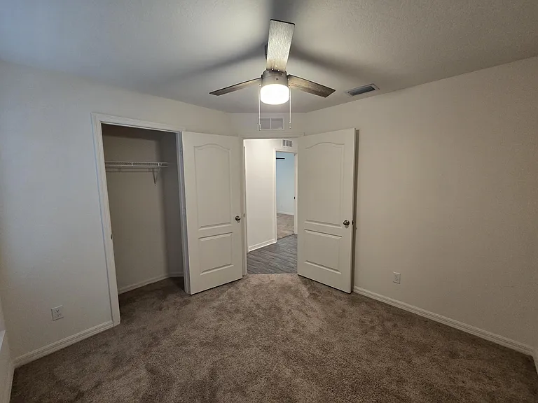 2198 SW Algiers St — Photo 66