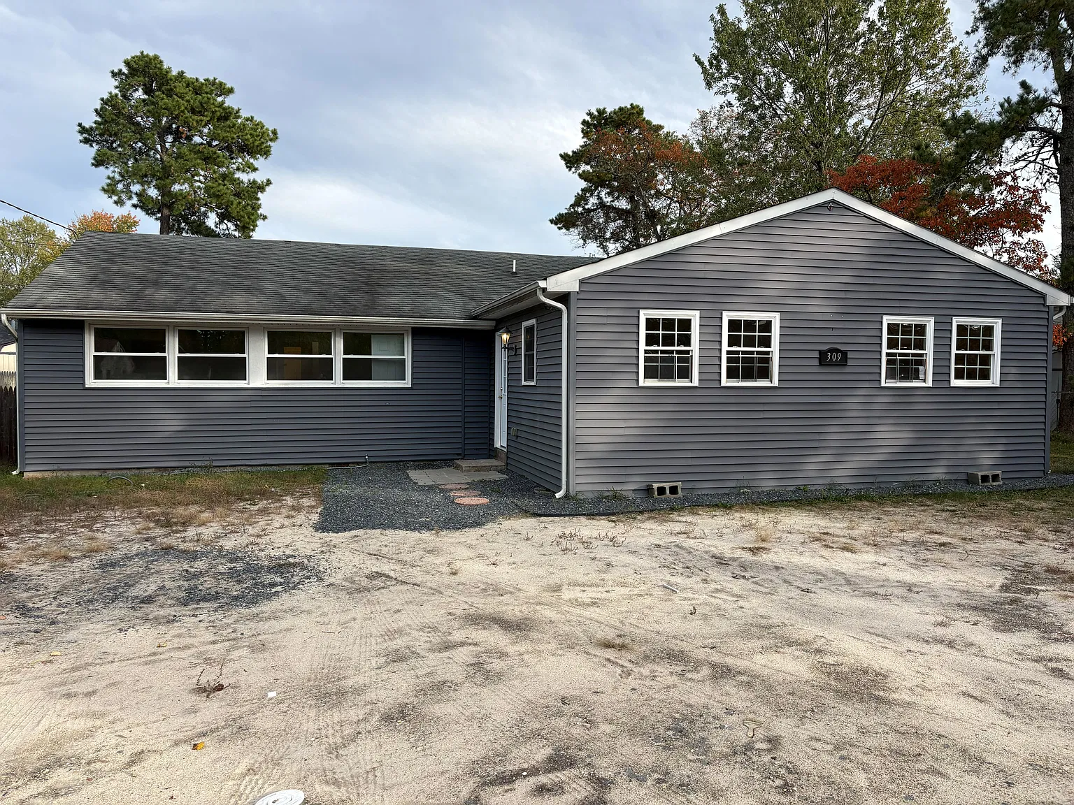 4 bed, 1848 sqft, $2,800 — Photo 1