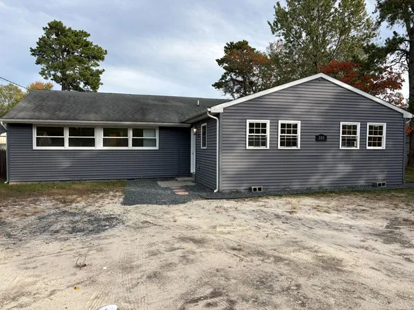 309 Shoshoni Trl, Browns Mills, NJ 08015