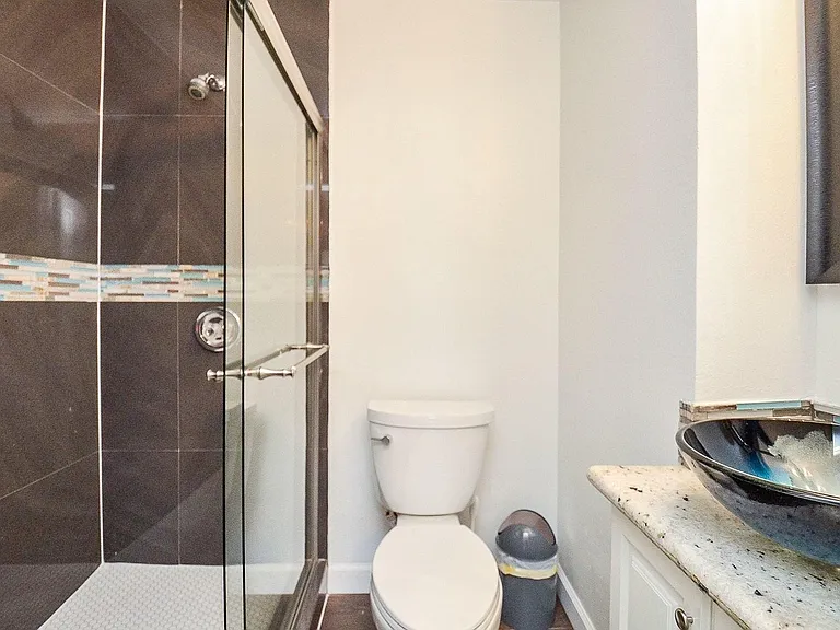 15614 Dawnbrook Dr — Photo 9