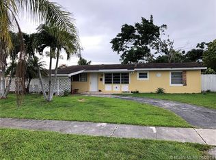 9821 SW 164th St, Miami, FL 33157