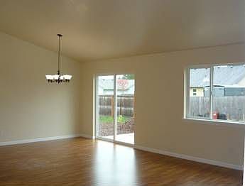2nd image of 4566 Manzanita St