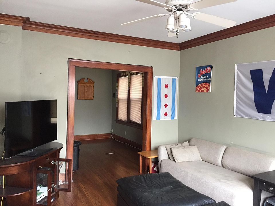 1st image of 1428 W Diversey Pkwy #1