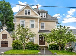 486 Westford St, Lowell, MA 01851
